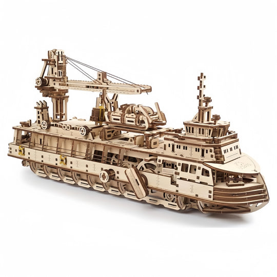 Research Vessel Mechanical Model Kit Ugears