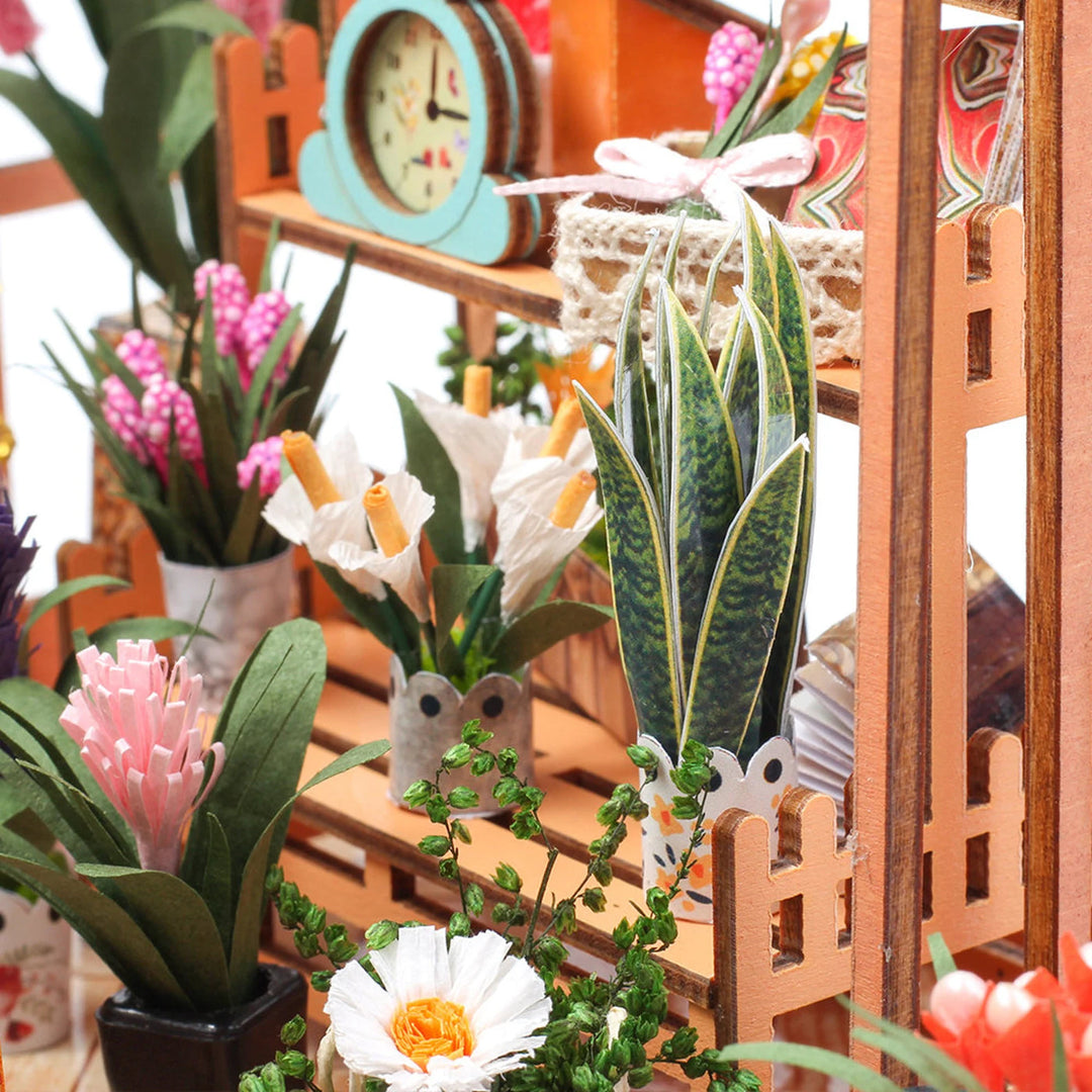 Jenny's Greenhouse Miniature Dollhouse Kit