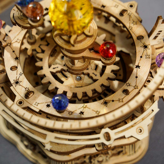 Starry Night Orrery Mechanical Music Box AMK51 Rokr