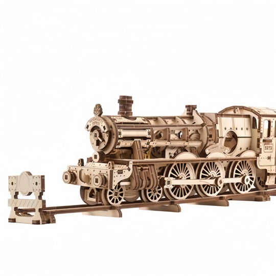 Hogwarts™ Express Train Model Kit Ugears