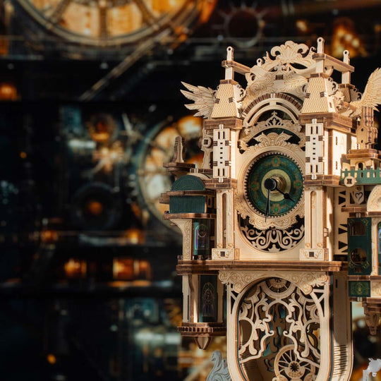 Ugeargeek The Swan Lake Chronos Pendulum Clock