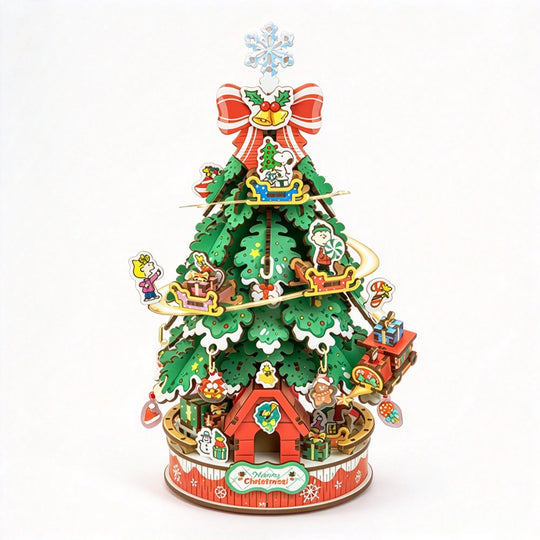Snoopy Christmas Tree