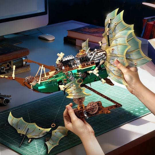 Ugeargeek Starwing Skyship: Celestial Voyager Model