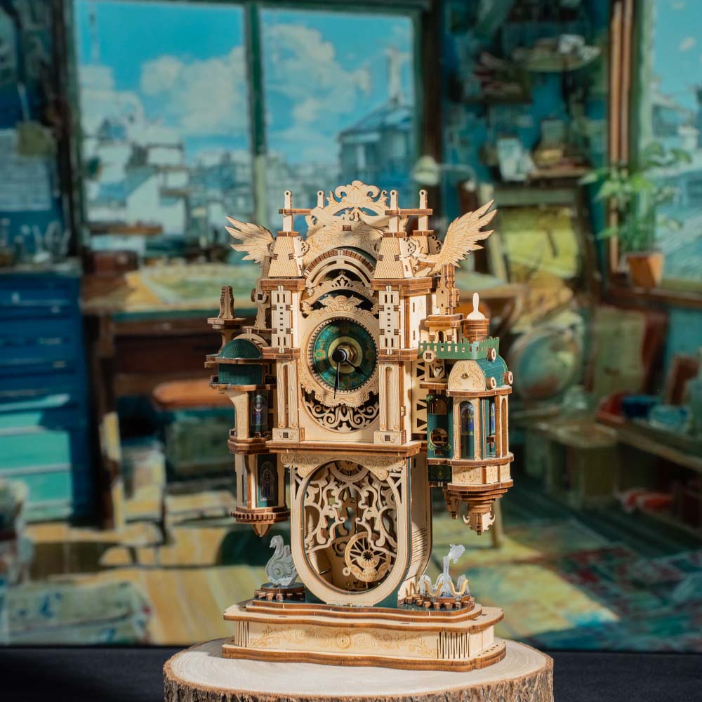 Ugeargeek The Swan Lake Chronos Pendulum Clock