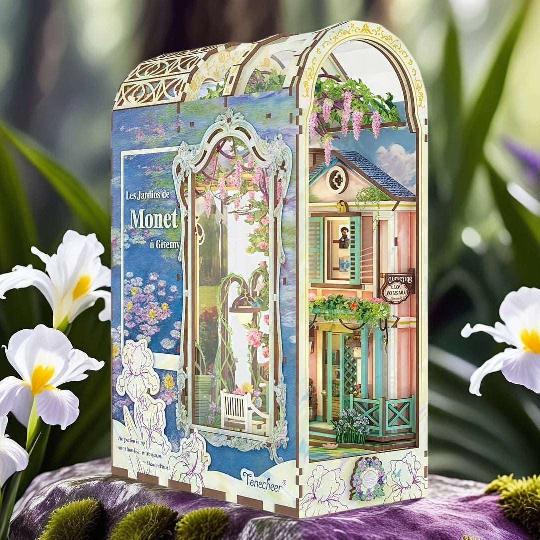 Ugeargeek Giverny Garden Book Nook