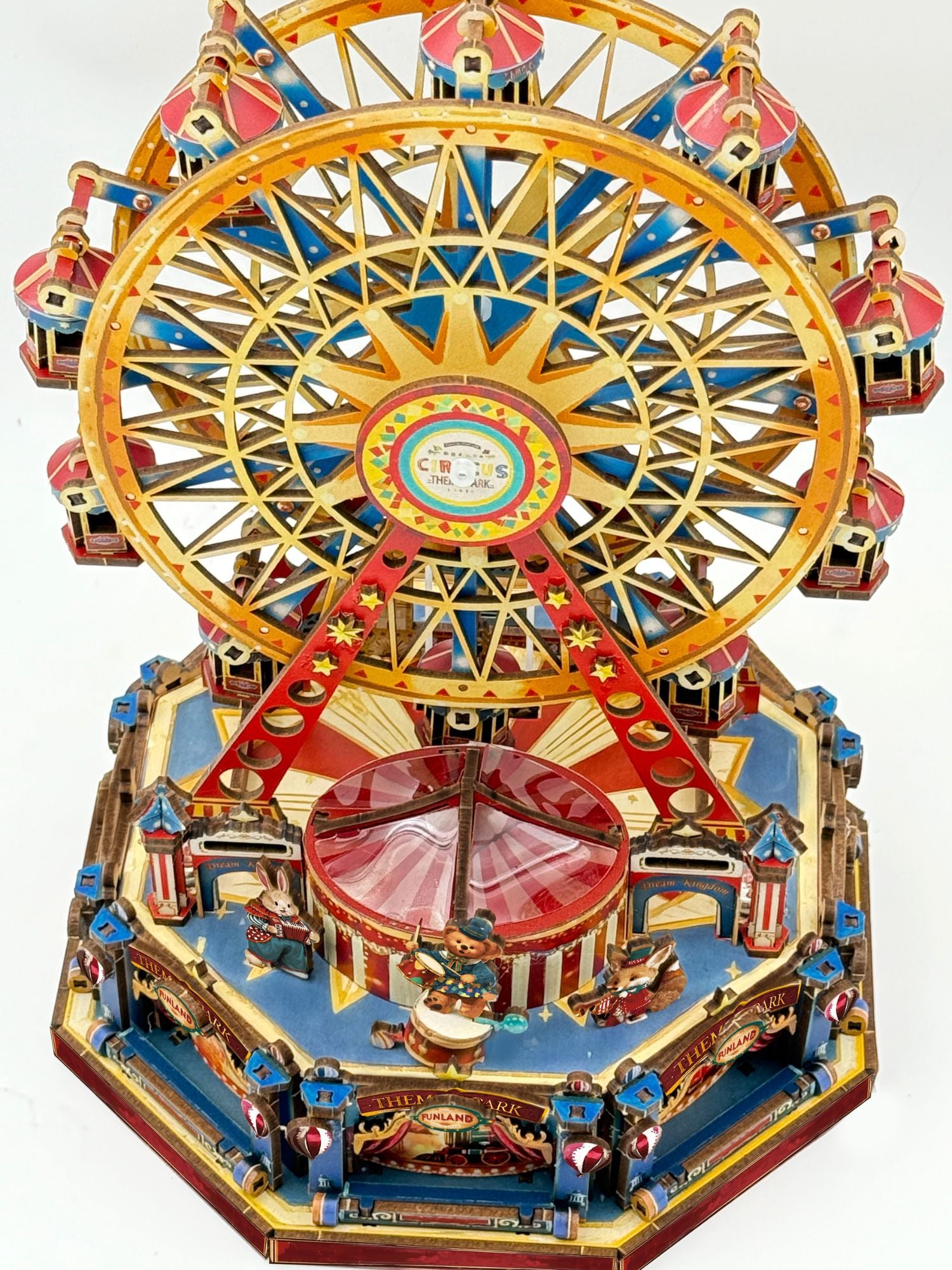 Ugeargeek Honeybear's Dreamland