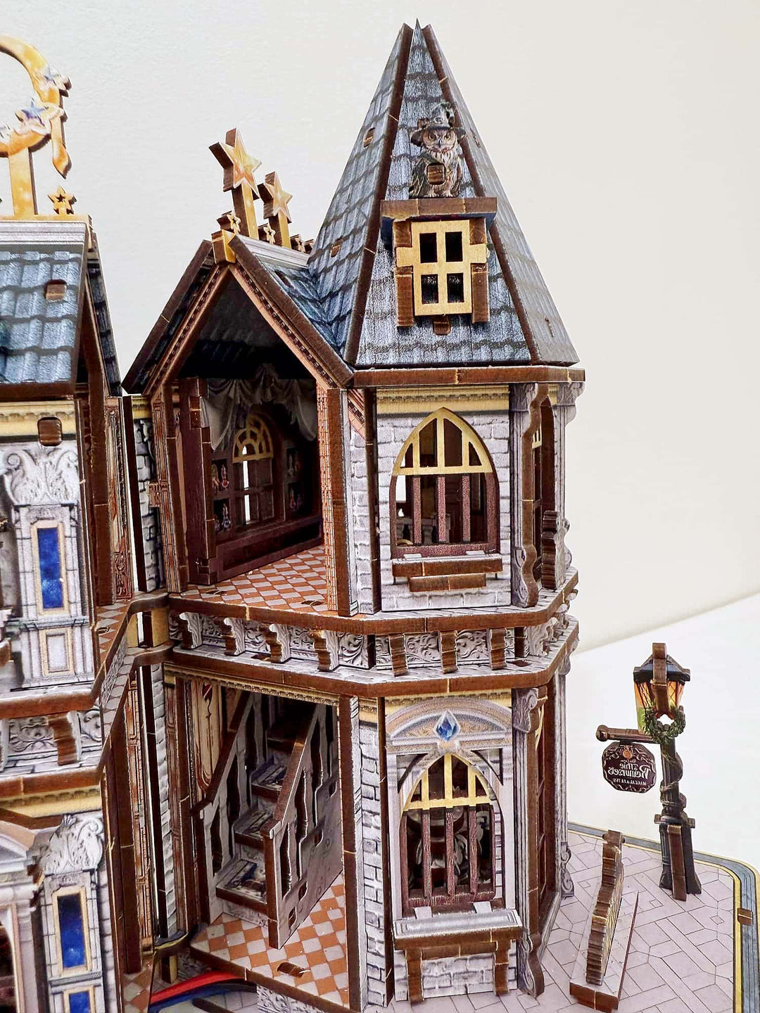 Ugeargeek Arcanix Tome Academy