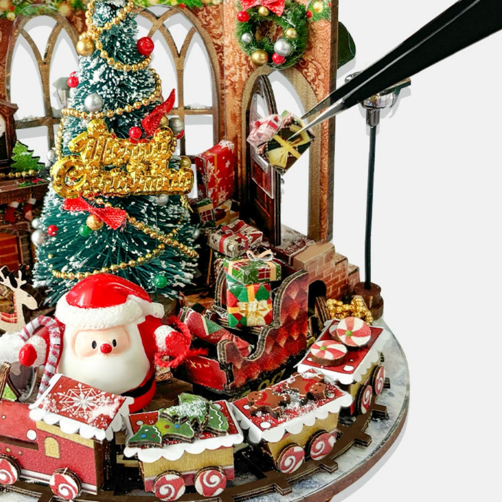 Ugeargeek Christmas Snow Globe Train Kit