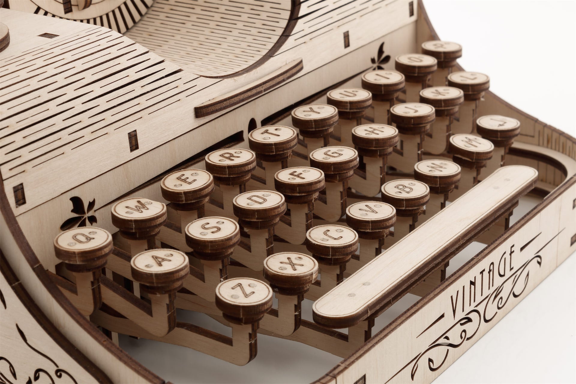 Vintage Typewriter – Ugeargeek