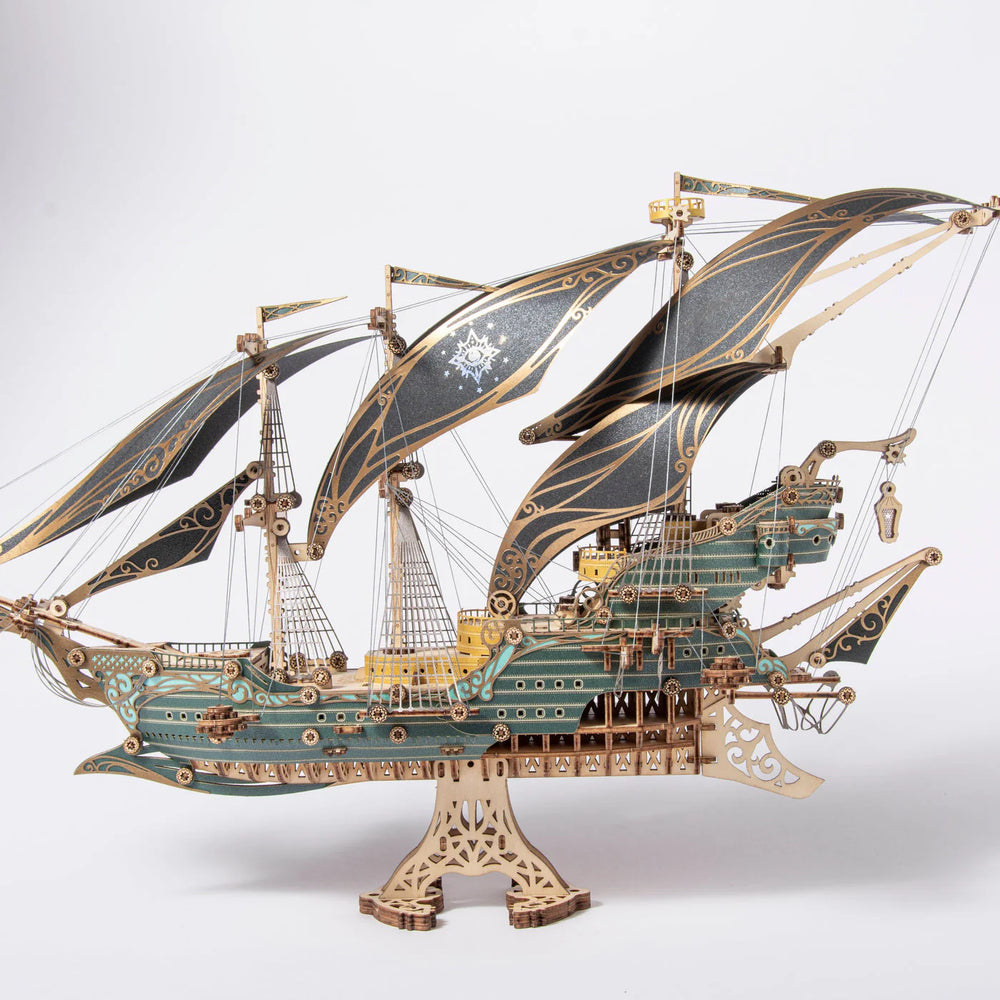 Ugeargeek Future Pirate Ship Wooden 3d Model Green